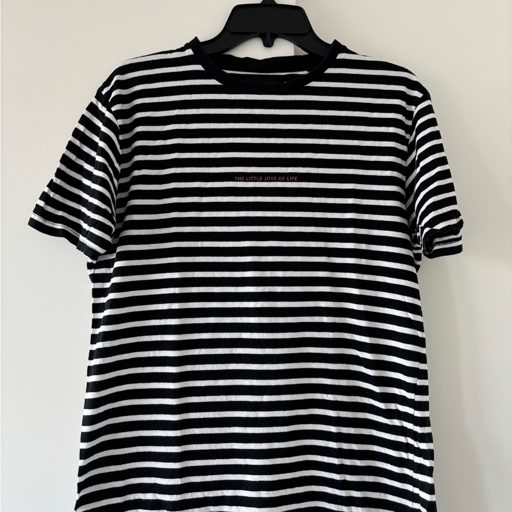Denim & Flower Black and White Short Sleeve Tees